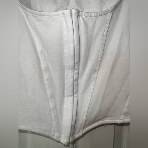 White Corset Crop Top, Size L, NWT - Picture 4 of 5